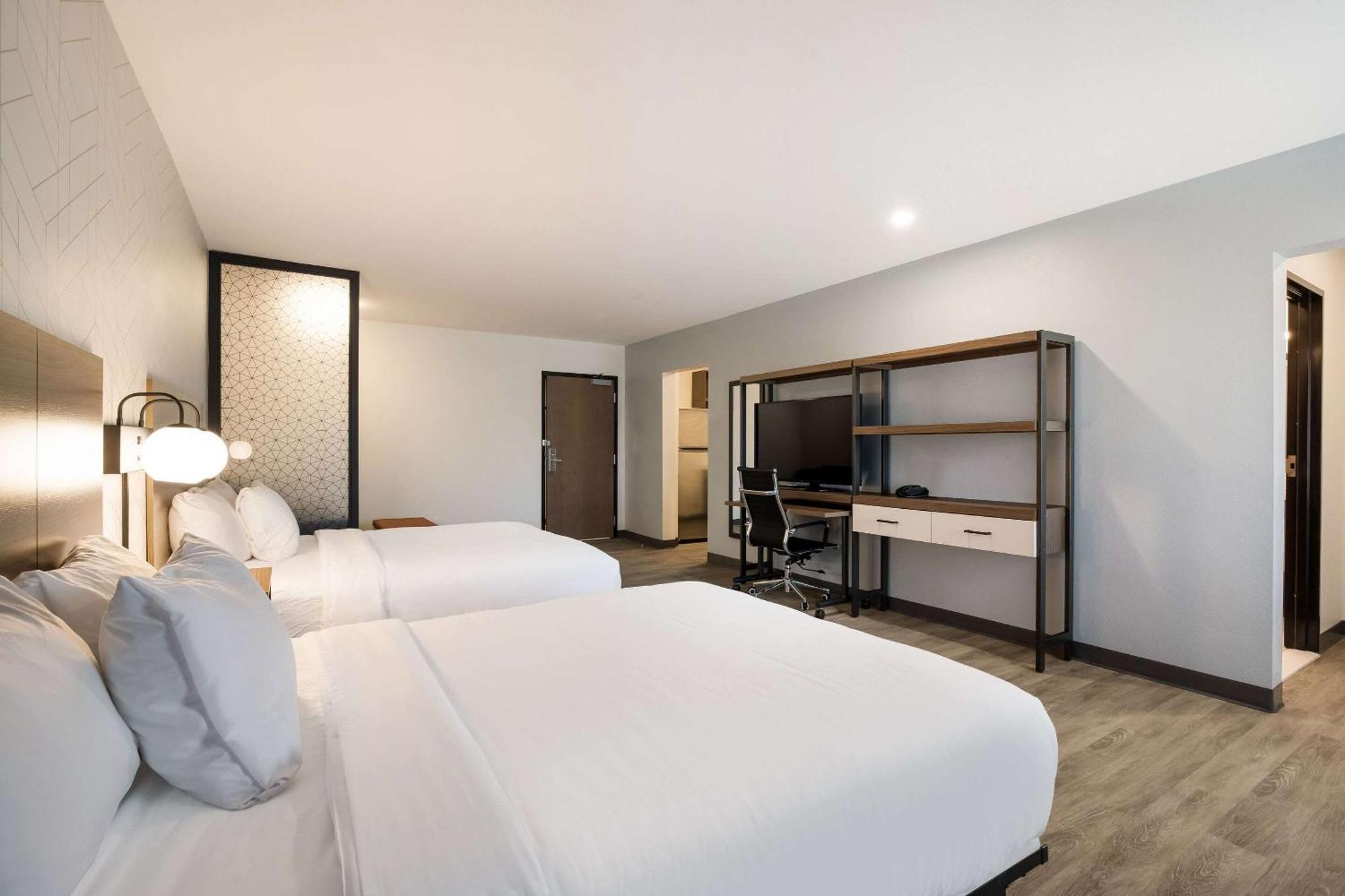 Everhome Suites קורונה מראה חיצוני תמונה